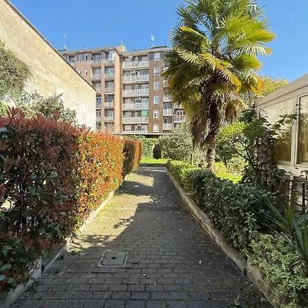 Homeby, Livigno Daire Milano