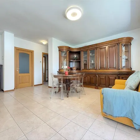 Homeby, Livigno Daire Milano